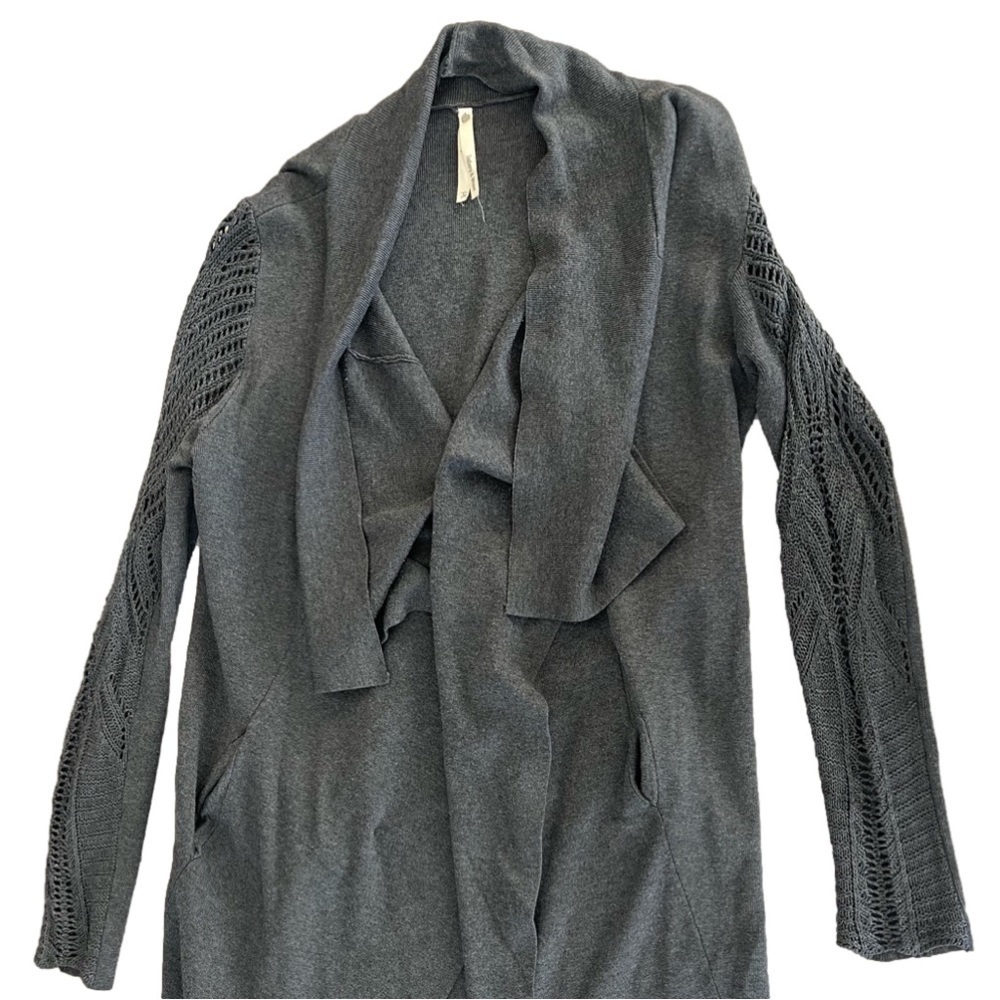 TeeBerry & Weave Dark Grey Cardigan w/ Crochet Sleeves Size Small
